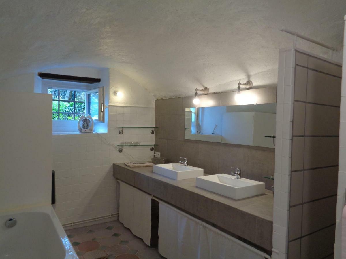 Le Montadou Saint Montan Apartman Kültér fotó